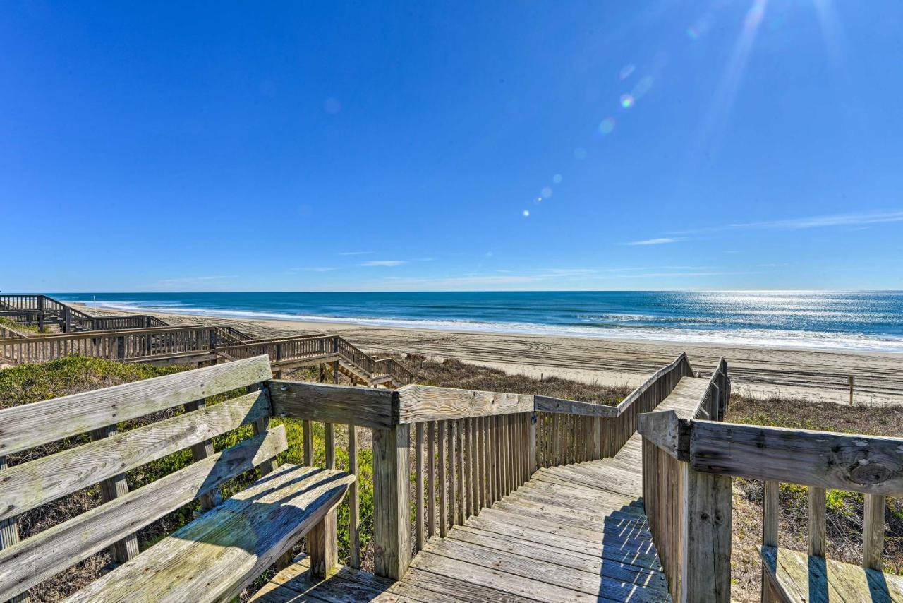 West Of The Moon Ocean Apt With Beach Access! Emerald Isle Esterno foto