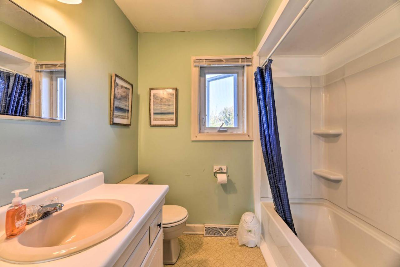 West Of The Moon Ocean Apt With Beach Access! Emerald Isle Esterno foto