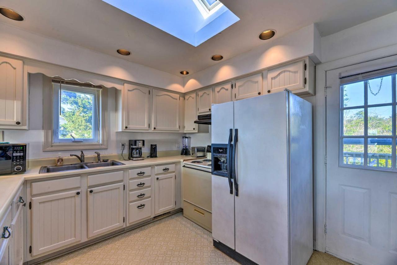 West Of The Moon Ocean Apt With Beach Access! Emerald Isle Esterno foto